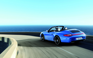 Porsche 911 Carrera 4 GTS Cabriolet