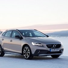 Volvo V40 Cross Country D4 Summum