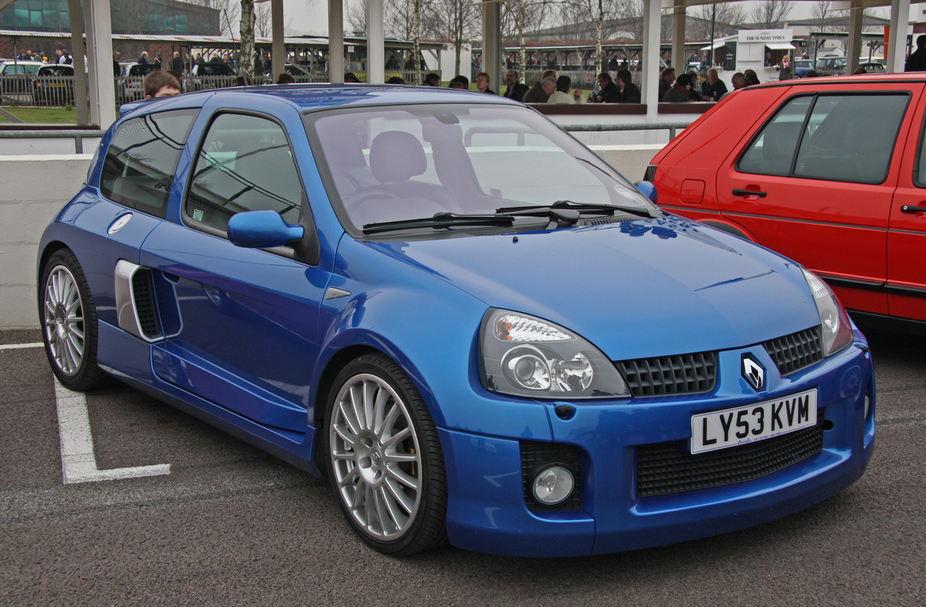 Renault Clio Sport V6