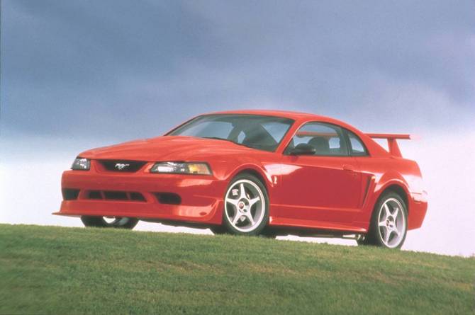 Ford Mustang Cobra R