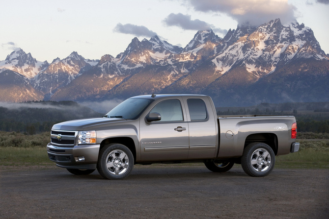 Chevrolet Silverado 1500 Extended Cab 2WD LTZ Standard Box