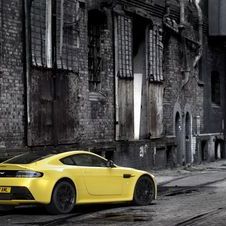 Aston Martin V12 Vantage S