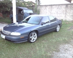 Chevrolet Lumina Sedan