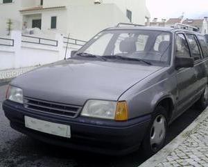 Opel Kadett 1.4i Caravan