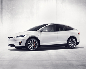 Model X P90D