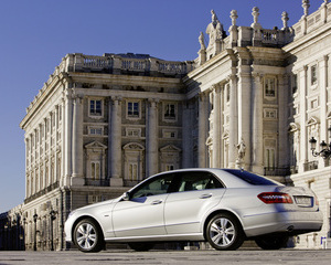 E 350 BlueEFFICIENCY Limousine Auto