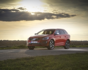 XC60 D3 R-Design Momentum Geartronic