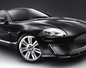 XKR Coupé