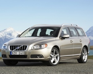 V70 D5 Momentum Geartronic