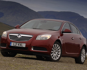 Insignia Hatchback 2.0 CDTi SRi Automatic