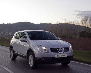 Qashqai+2 2.0 4WD