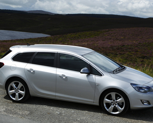 Astra Sports Tourer 1.6 ES Automatic