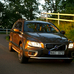 Volvo XC70 D4 AWD Momentum Geatronic vs Volvo XC70 D4 AWD Ocean Race Geatronic