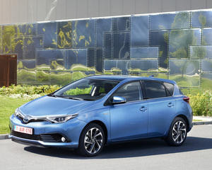 Auris MY15 1.2 T Exclusive