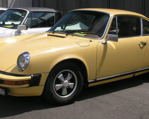 912E