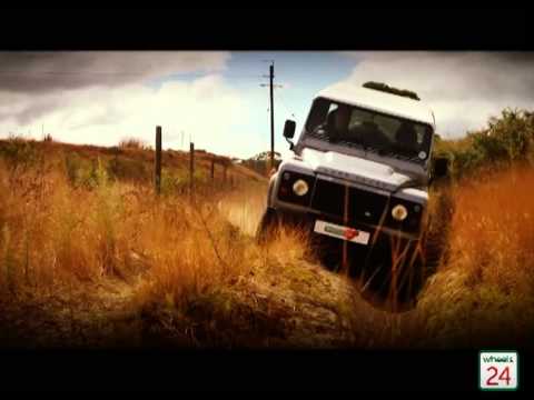 Land Rover Defender 2011